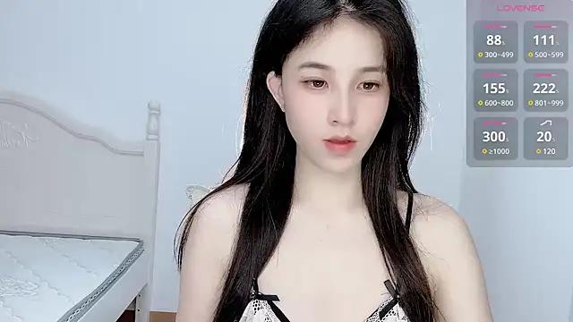 OOOm-oo from StripChat