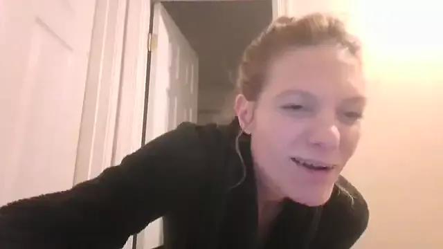 opsmutqueen from StripChat is Freechat