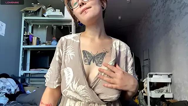 OraAle from StripChat