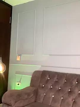 Orianabluee_ from StripChat is Freechat