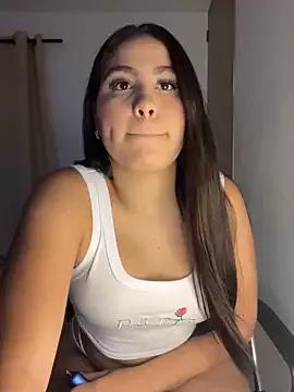 OriannaLuna from StripChat is Freechat