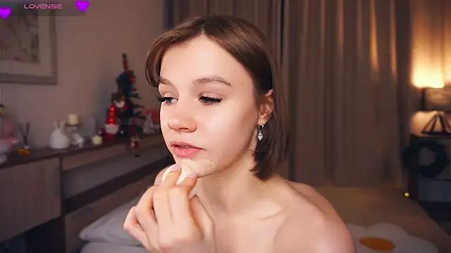 OronaNengl from StripChat