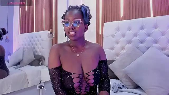 Oshun_Evans from StripChat is Freechat