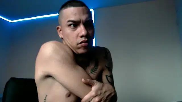 Osiiriis from StripChat