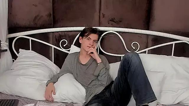 OttoWilliams from StripChat