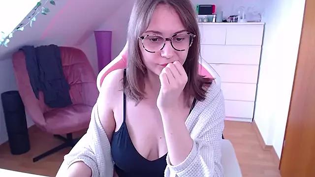Photos of ox_Tricia from StripChat is Freechat