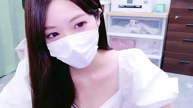 oxo_yuna_oxo from StripChat