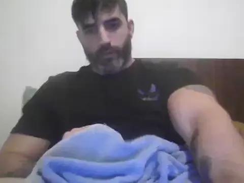ozzypsico13 from StripChat