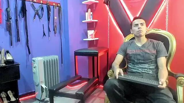 PaiinLovers from StripChat