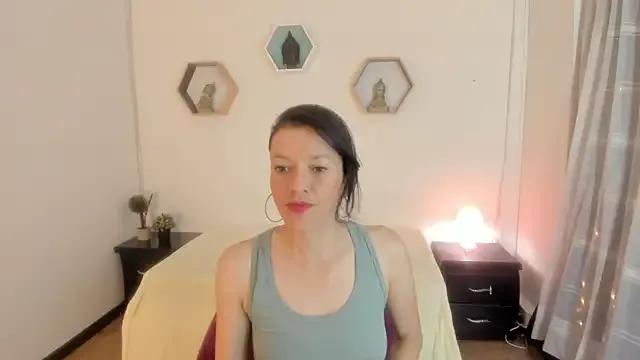 Paloma_victory from StripChat is Freechat