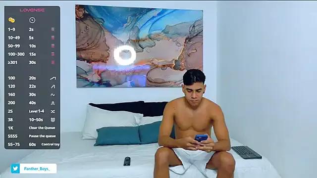 Panther_Boys from StripChat is Freechat