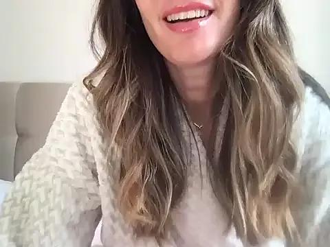 paolajonez from StripChat is Freechat