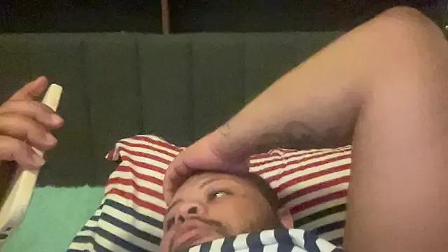 papijusto from StripChat is Freechat