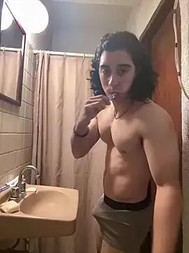 Papiluis96 from StripChat