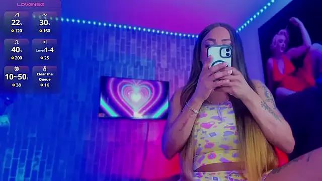 PARADISE_S7S from StripChat
