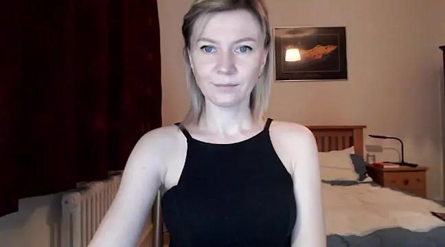 ParadiseAlina from StripChat