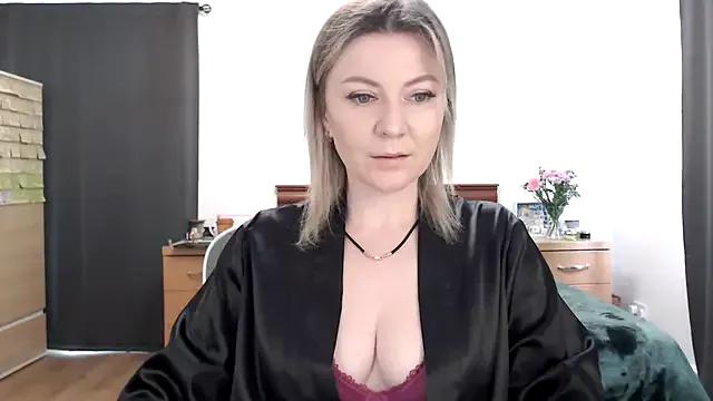 ParadiseAlina from StripChat