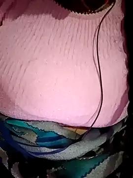 Pariraja_hot webcams show profile image 