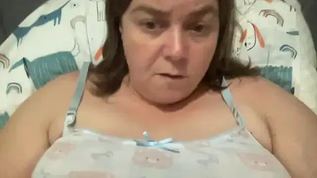 ParisNova from StripChat is Freechat