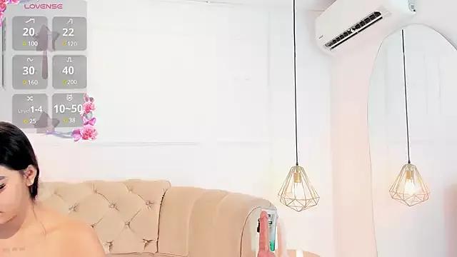 parisvillegas from StripChat is Freechat