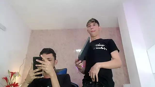 Party_sex_strovers from StripChat is Freechat