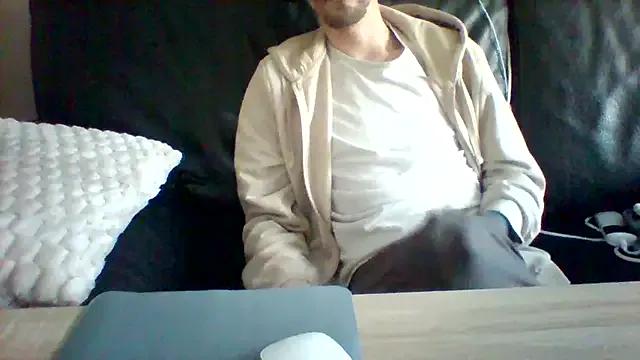 passif520 from StripChat