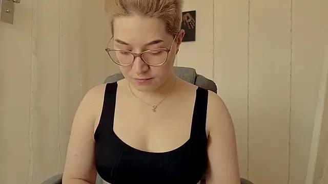 Passion-Ada from StripChat