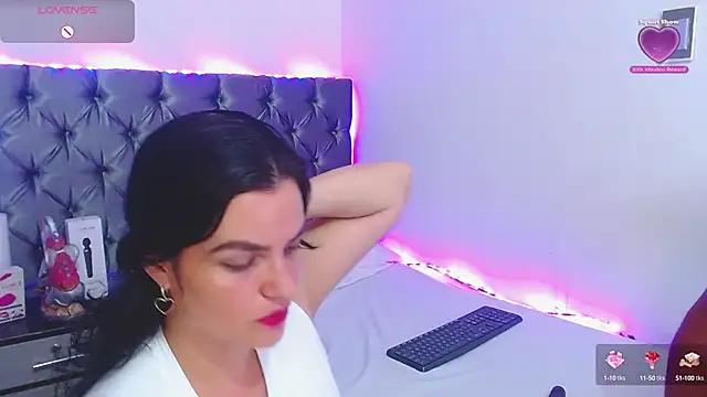 passionate_love22 from StripChat