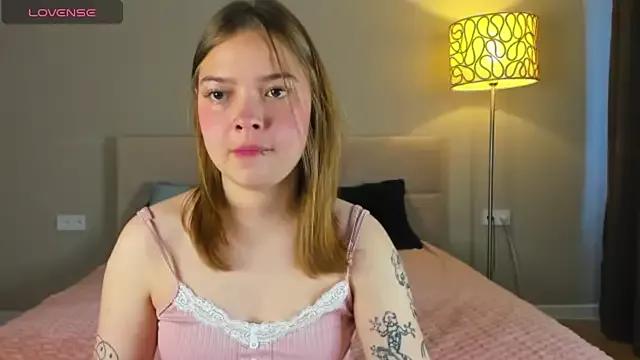 patriciapink from StripChat is Freechat