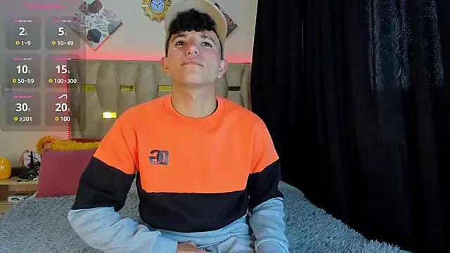 patrick_sanzz from StripChat is Freechat
