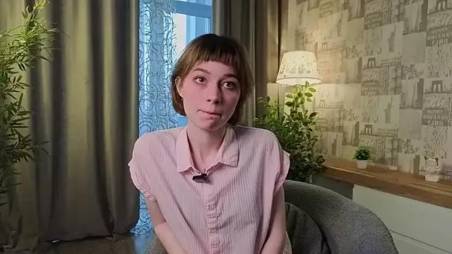 PaulaDauge from StripChat is Freechat