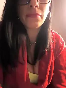 paularois from StripChat is Freechat