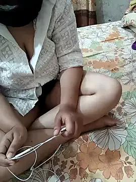 payal--20 from StripChat is Freechat