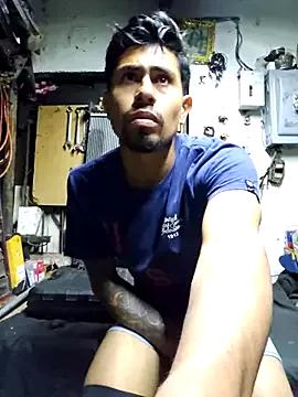 pene_latinoriico from StripChat