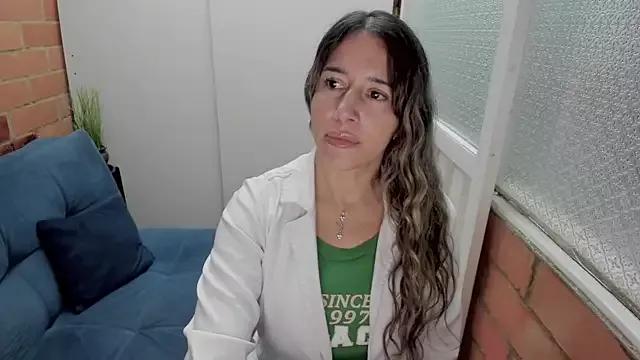 Penelope47 from StripChat