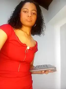 PenelopeShine from StripChat