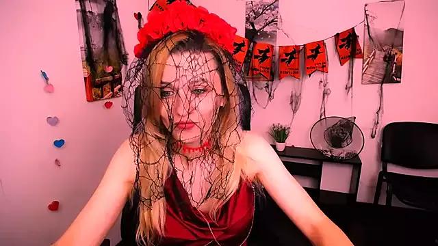 PeppyMia from StripChat