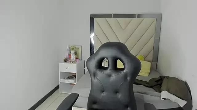 PersefoneWoods1 from StripChat is Freechat