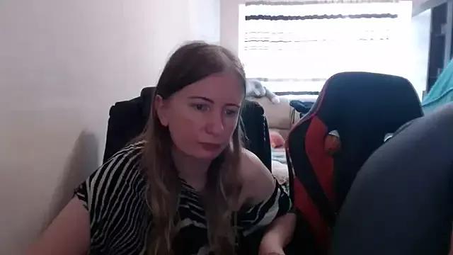 PeterAndJen from StripChat