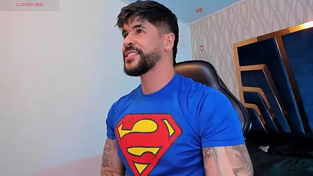 Petesevans from StripChat