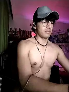 Petitaxel from StripChat is Freechat