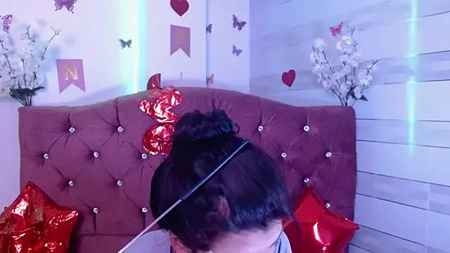 petite_coral from StripChat is Freechat