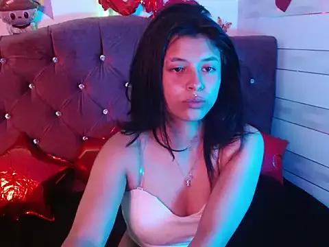 petite_coral from StripChat is Freechat