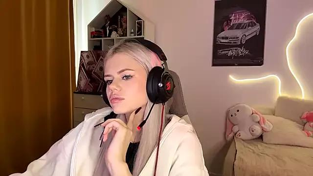 PickMe_bunny from StripChat is Freechat