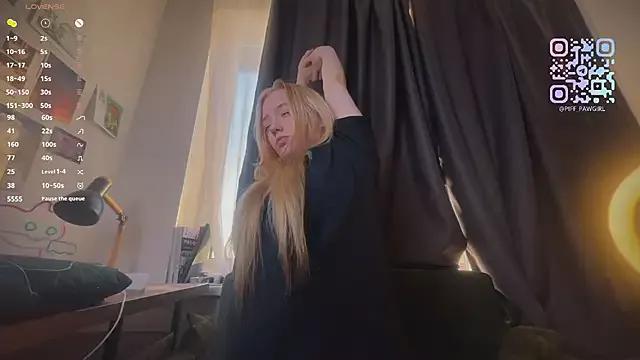 piff_pawgirl from StripChat is Freechat