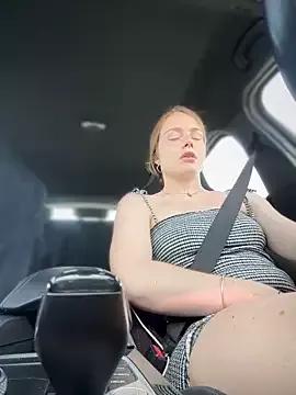 Piinkpandora from StripChat is Freechat