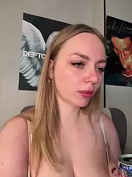 pink8ty from StripChat is Freechat