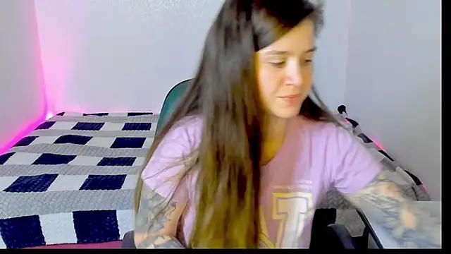 Pink_Rossy from StripChat is Freechat