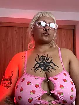 pinkbaddie777 from StripChat is Freechat