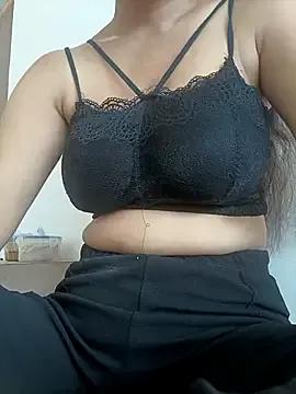 Pinki_05 from StripChat is Freechat